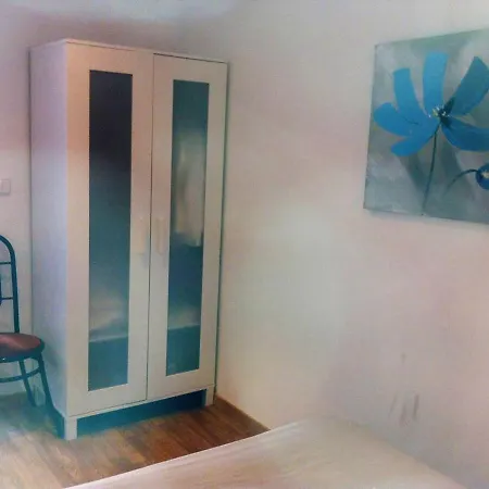 Apartment One Bedroom With Terrace And Wifi At