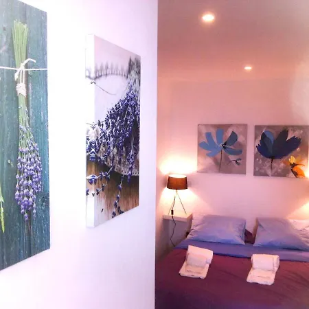 One Bedroom With Terrace And Wifi At Апартаменты *